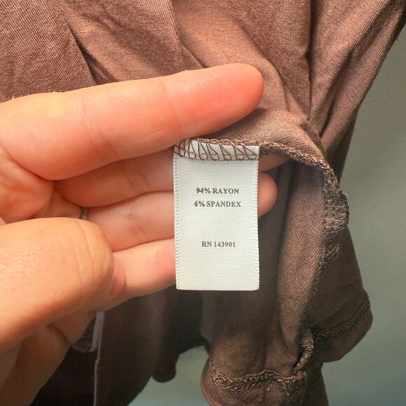 Coco + Carmen Women's V-neck Tunic Blouse Brown Size Small Medium - Picture 5 of 6